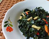 Foto langkah ke 6 dari resep Tumis daun pepaya jepang.