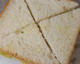A picture of step 2 of Bread pakoda.