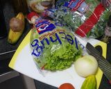 Foto del paso 1 de la receta: Ensalada feliz 😁🥒🍅🥬