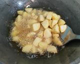 Foto langkah ke 5 dari resep Sambal goreng kentang.
