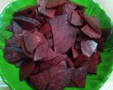 A picture of step 1 of Beetroot parantha.