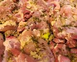 A picture of step 5 of Tarragon Chicken Thighs with Veggies 😁😁😁.