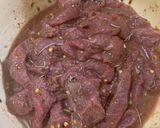 A picture of step 4 of Gyro Burgers 🇬🇷.
