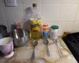 Foto del paso 1 de la receta: Hacer pan casero con harina 000 y levadura fresca