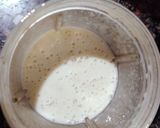 A picture of step 2 of Banana smoothie - Banana and cashew nut smoothie.