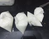 A picture of step 3 of Winter special dish hara lehsan.
