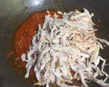 Foto langkah ke 2 dari resep Ayam suwir pedas.