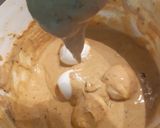 A picture of step 2 of Egg pakora.