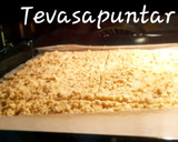 Foto del paso 6 de la receta: Coca de mollita o torta de migas alicantina