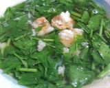 Hình bước làm 3 của món Canh rau đay nấu tôm thịt
