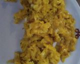 Hagymás tojásrántotta recept fázis 4 fotója