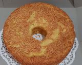 Foto langkah ke 8 dari resep Cheese & Butter Chiffon Cake.