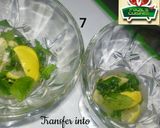 A picture of step 5 of Yadda zakiyi mojito drink.