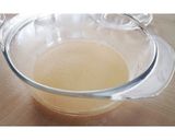 عکس مرحله 2 از دستور نان تونسی (تابه ای)