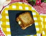 صورة لخطوة 3 من وصفة سندويش هوت دوغ قمة في روعة🥪
