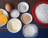 Hình bước làm 1 của món Bánh mì vị BÍ ĐỎ
