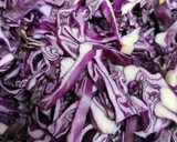 Foto del paso 1 de la receta: Ensalada de lombarda