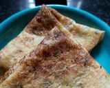 A picture of step 4 of Green Onion chilla.