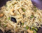 A picture of step 9 of Green Peas Pulao.