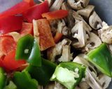 स्वीट एंड सौर सौसी वेज (sweet & sour saucy veg Recipe in Hindi) रेसिपी चरण 2 फोटो