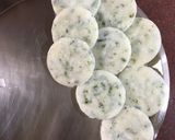 A picture of step 4 of Chitoi Pitha / Rice Pan Cakes.