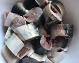 Foto del paso 1 de la receta: Caballa en escabeche