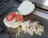 Foto del paso 4 de la receta: Sándwich de pollo deshilachado