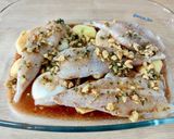A picture of step 3 of Baked Monkfish with Walnuts.
