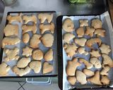 Une image de l'étape 10 de Pepparkakor (biscuits de Noël suédois aux épices).