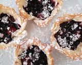 A picture of step 3 of Mixed Berry filo tart.