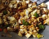 Foto langkah ke 6 dari resep Oseng Tahu Paprika.