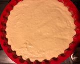 Foto del passaggio 3 della ricetta Crostata morbida Caprese (salata) 🍅