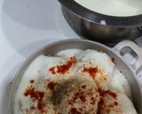A picture of step 6 of Dahi bhalla.