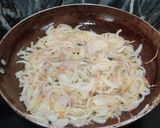 A picture of step 2 of KHAGINA (a savoury egg dish).