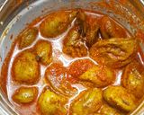 A picture of step 4 of Vadumanga (mango pickle).