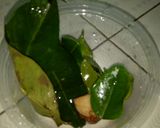 Foto langkah ke 1 dari resep Serundeng Kelapa.