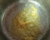 A picture of step 3 of Green chilli Chicken.