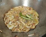 A picture of step 6 of Peethe Wali Mooli.