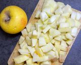 Une image de l'étape 1 de Crumble aux pommes🍏.