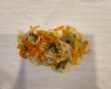 Foto langkah ke 8 dari resep Lumpia Sayur.