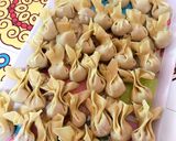 Hình bước làm 3 của món Hoành Thánh Thịt bằm