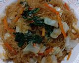 Foto langkah ke 4 dari resep Bihun Goreng Enak🥰.