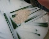 Foto langkah ke 2 dari resep Apem Putih/Pak Thong Koh/Steamed White Sugar Cake.