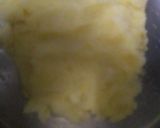 A picture of step 1 of Potatoes Crocates.