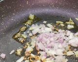 A picture of step 2 of Bihari chuda matar.