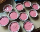 Foto langkah ke 5 dari resep Bolu Kukus Semangka.