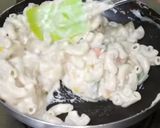 A picture of step 6 of Cheesy macaroni.