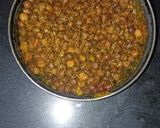 A picture of step 1 of Chana Puri Chat.