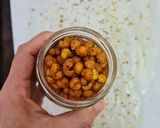 Foto del paso 5 de la receta: Snack saludable de garbanzos especiados al horno