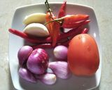 Foto langkah ke 1 dari resep Tumis Kulit Melinjo & Kacang Panjang.